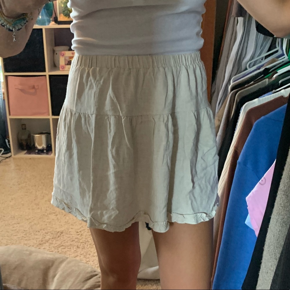 Ruffle skirt